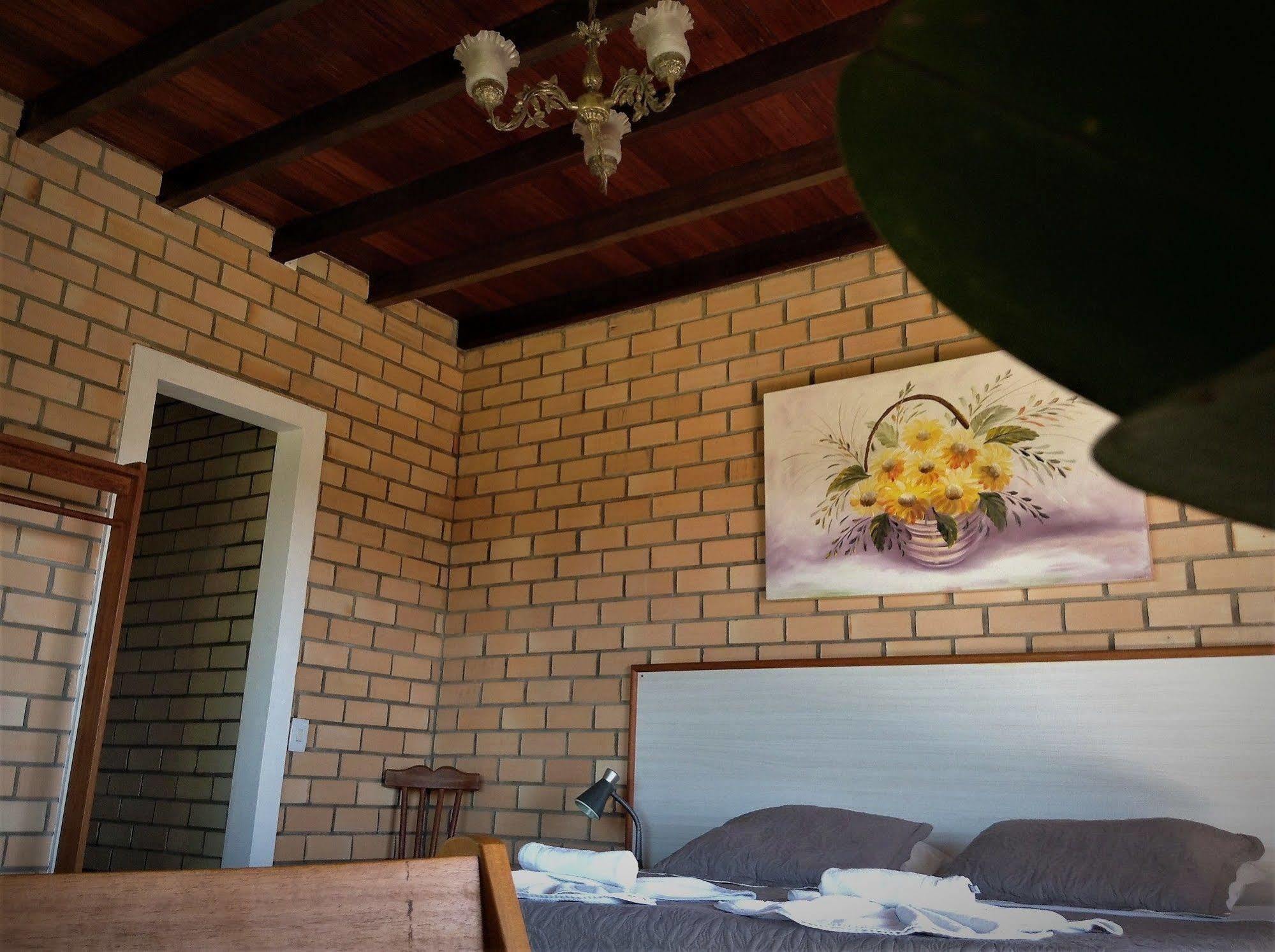 Hervadoce Pousada Rio das Ostras Exterior foto